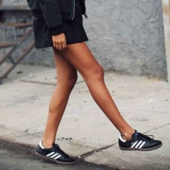 black adidas samba womens